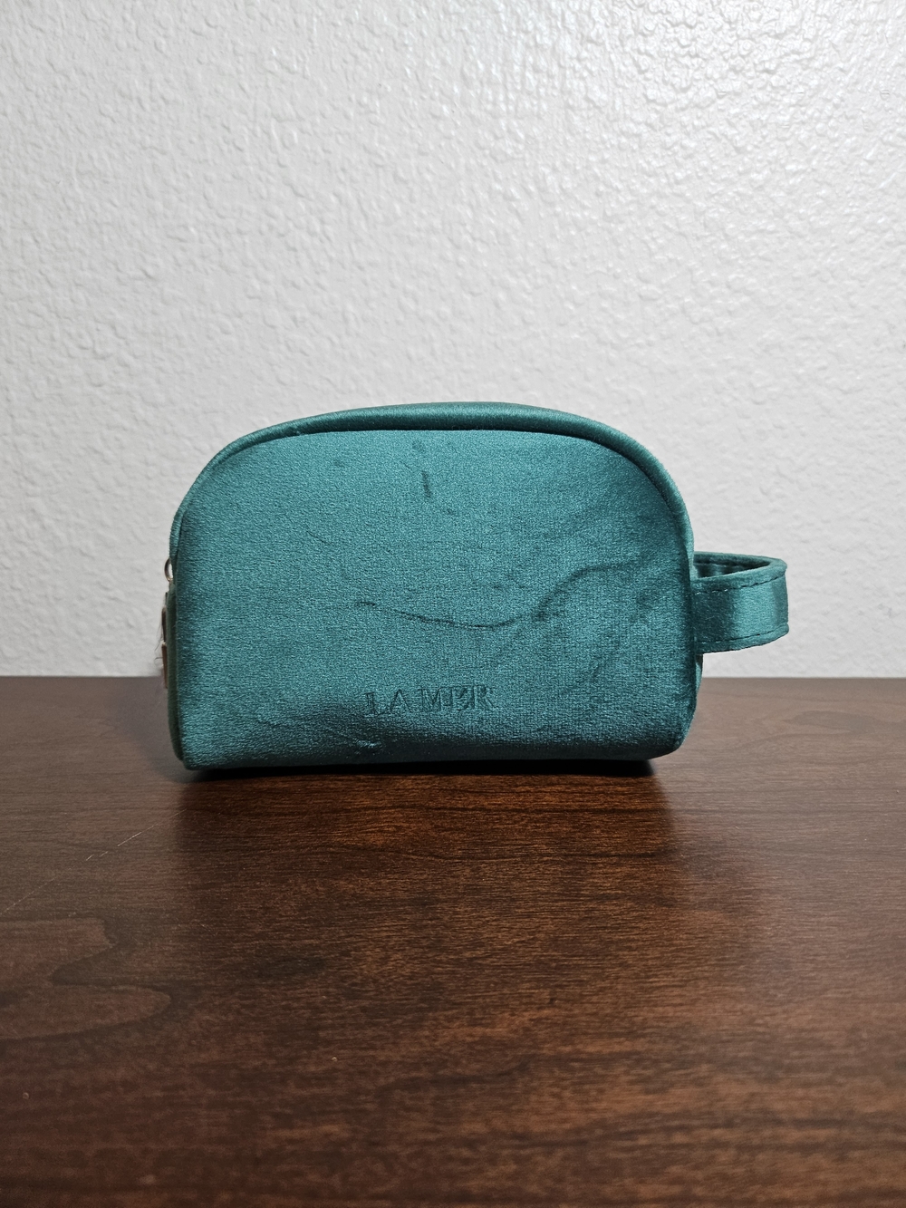 La Mer Teal Velvet Travel Cosmetic Case